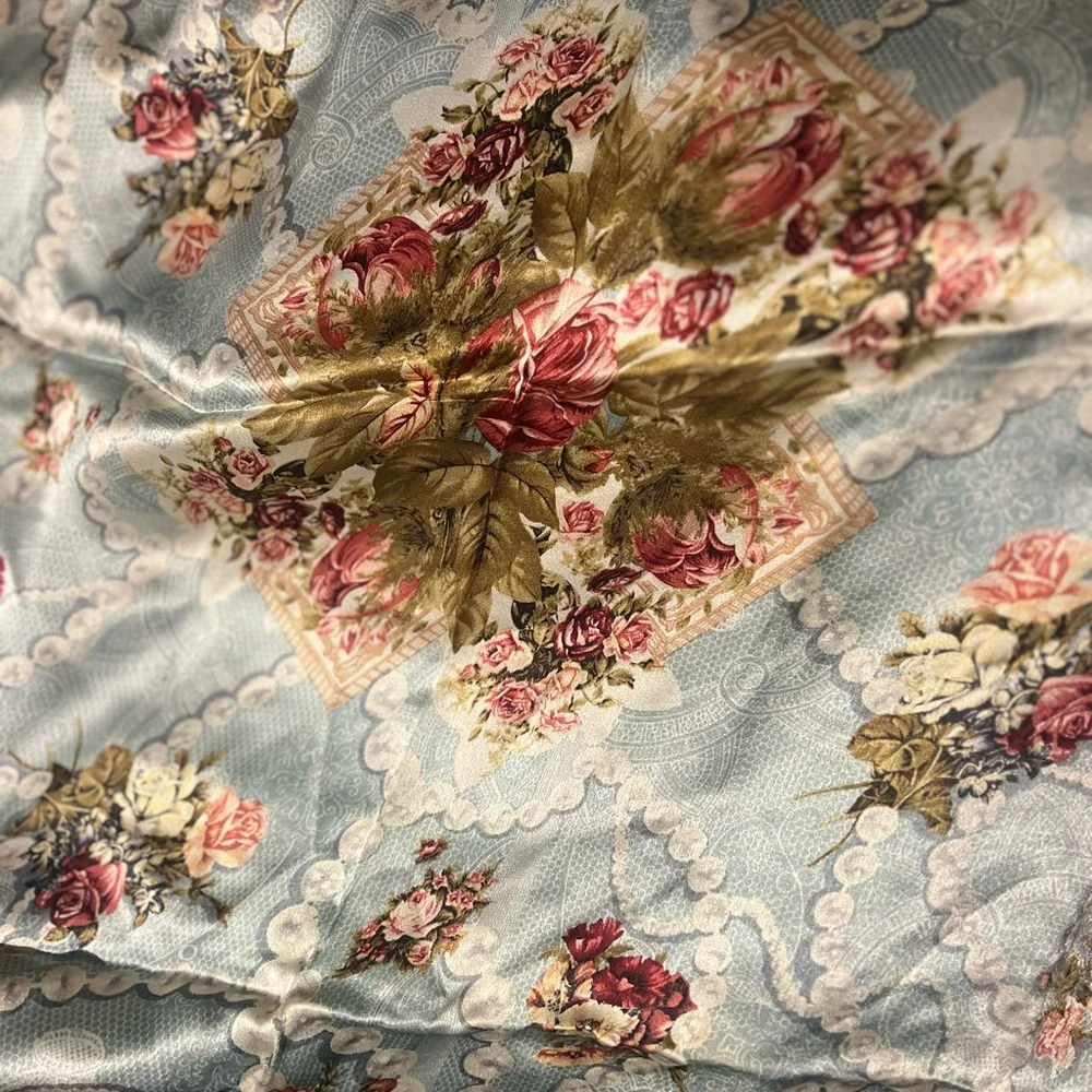 Rare Vintage 80s Oscar De La Renta Silk Scarf - Picture 2 of 4